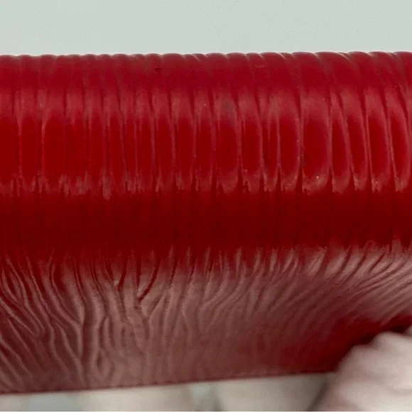 Louis Vuitton Red Leather Epi Textured Wallet - Picture 14 of 15